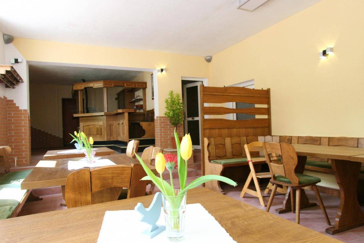 Waldpension Droyssig Экстерьер фото